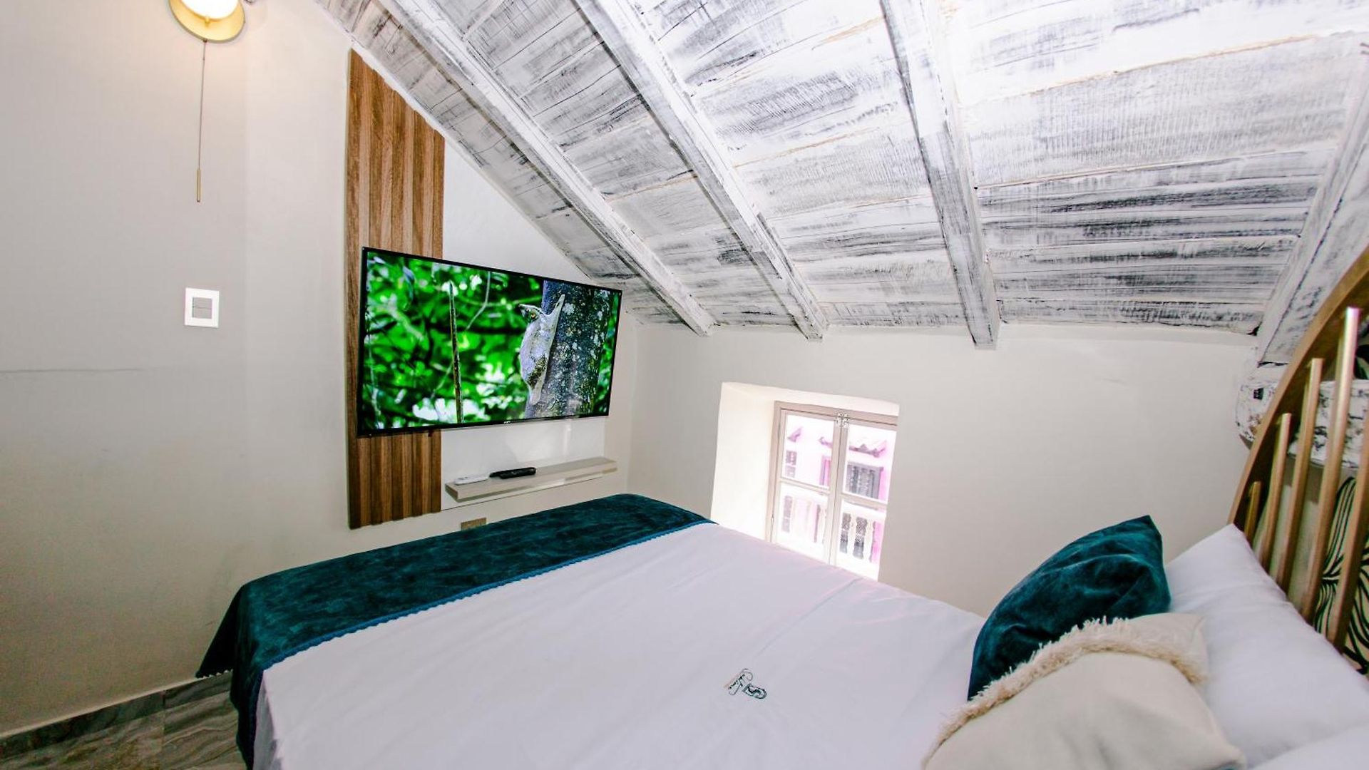 Sublime Hotel *